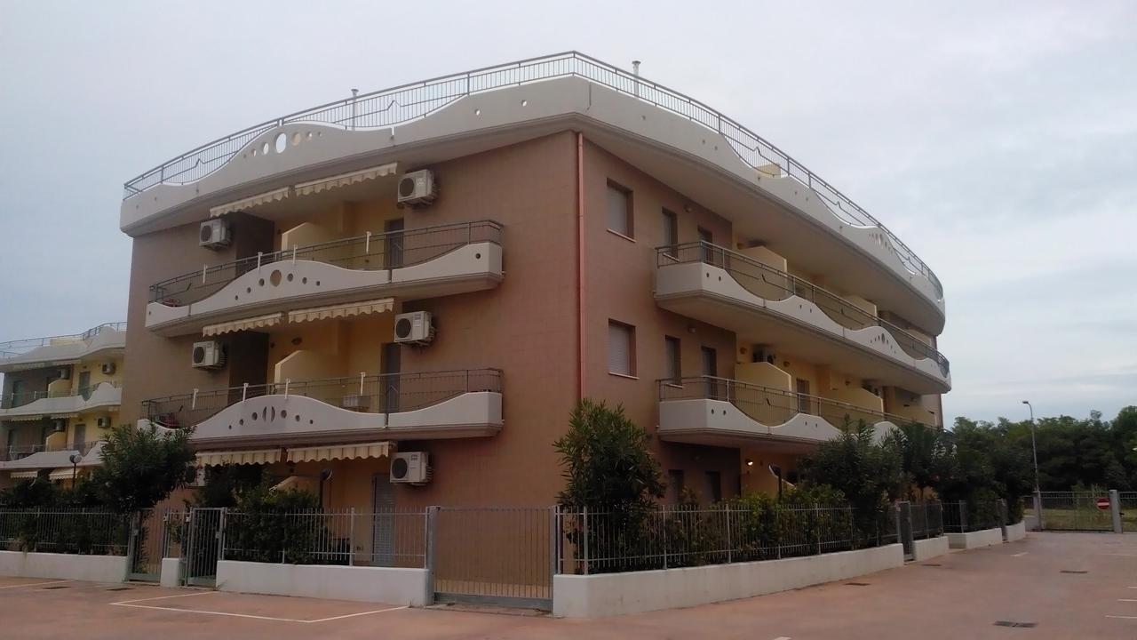 Residence Albadorata Campomarino Exterior photo