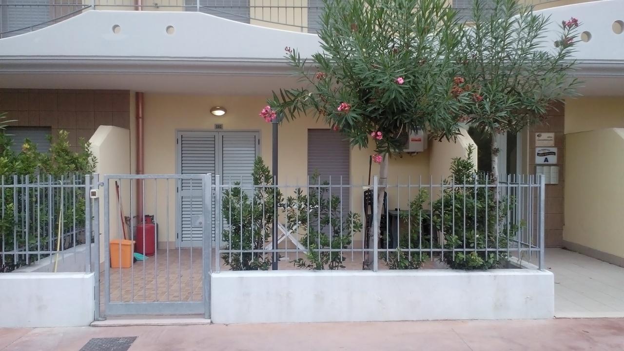 Residence Albadorata Campomarino Exterior photo